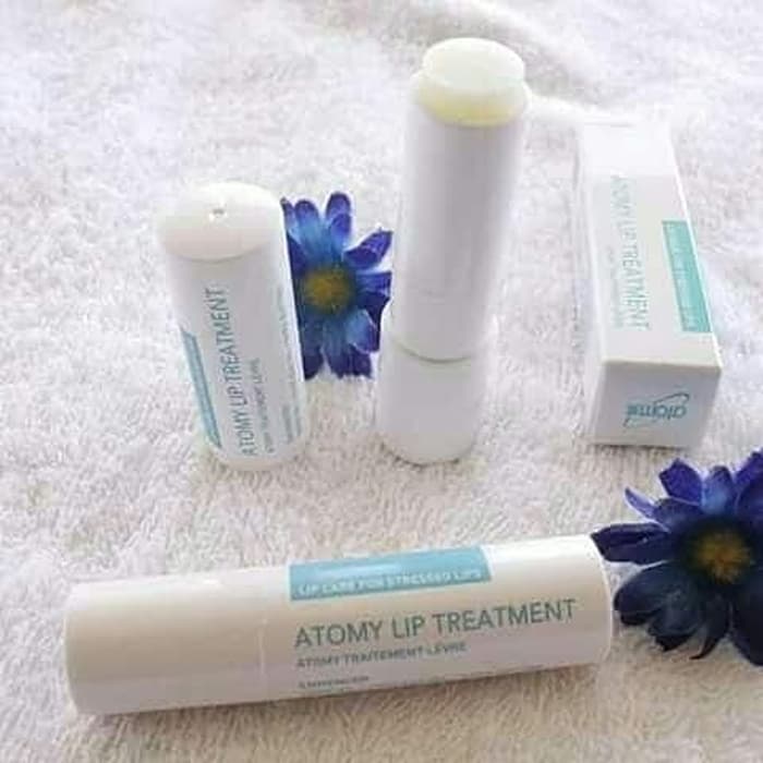 Son sáp dưỡng môi khô, nứt nẻ - Atomy Lip Treatment
