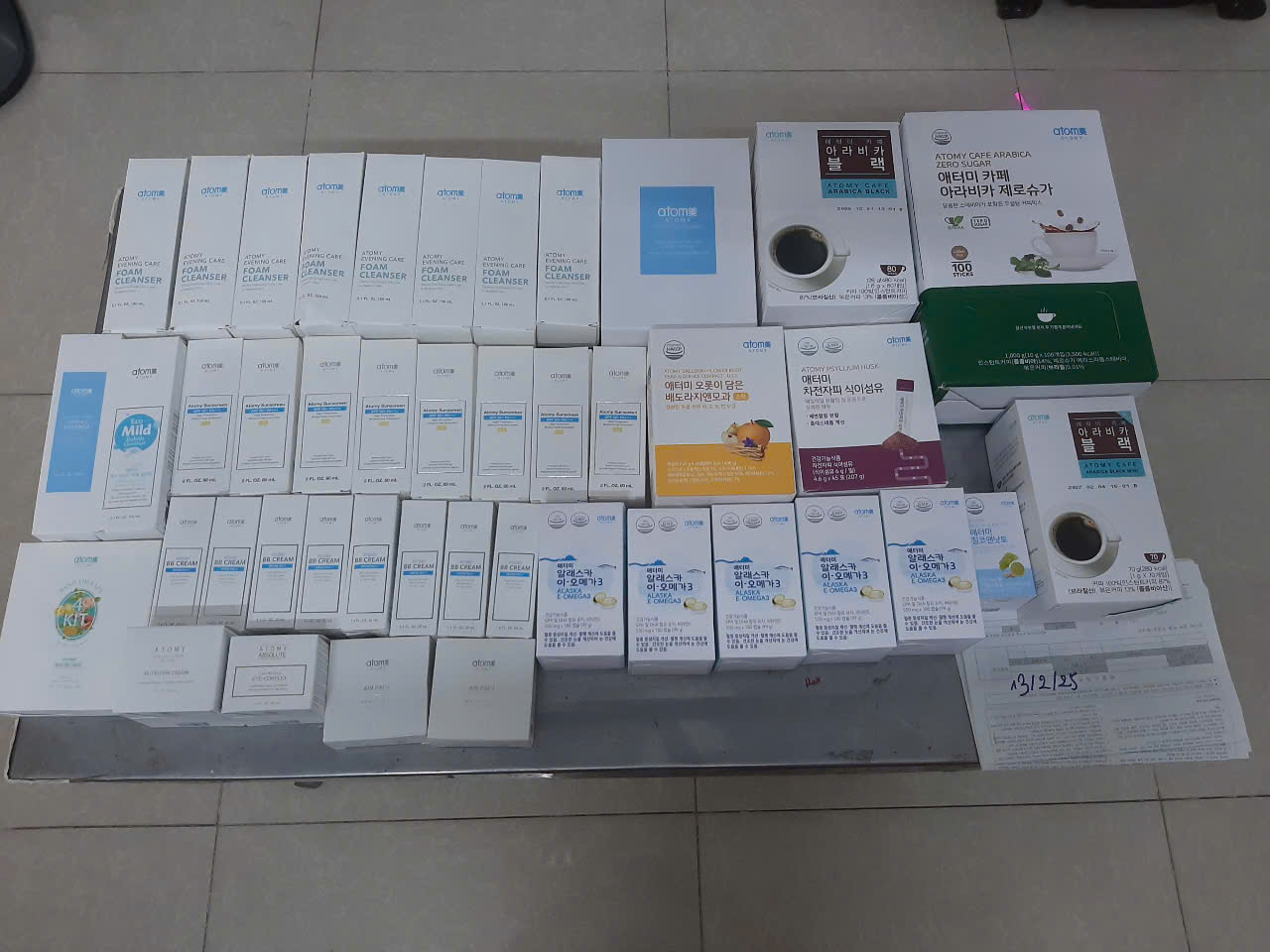 Chuyến thứ 8 của năm 2025 của shop đã nhập kho HCM. KoreaTitan – Chuyên hàng nhập khẩu chính hãng từ Korea.