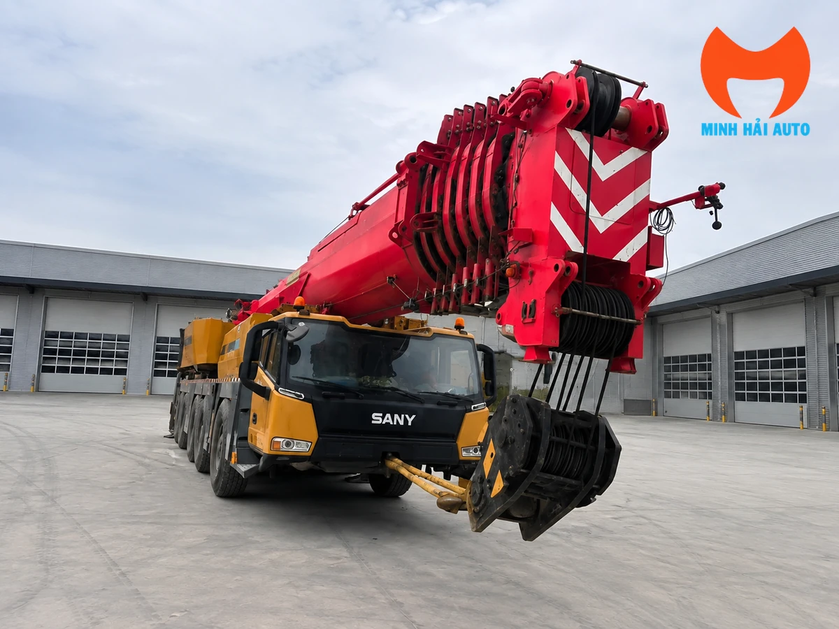 Thuê Xe Cẩu Bánh Lốp: 8 Dữ Liệu Cần Gửi Trước Báo Giá