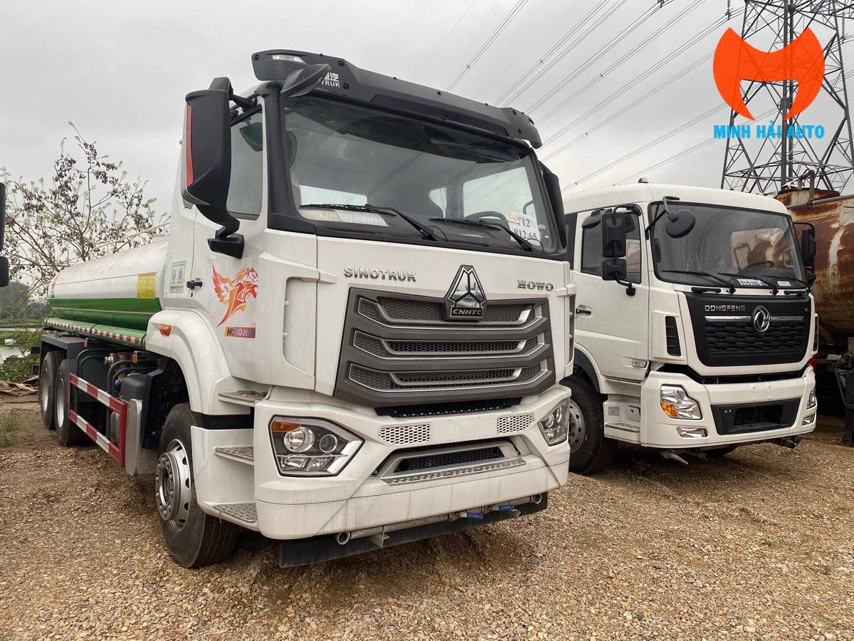 Xe phun nước rửa đường HOWO phù hợp với tuyến nào?