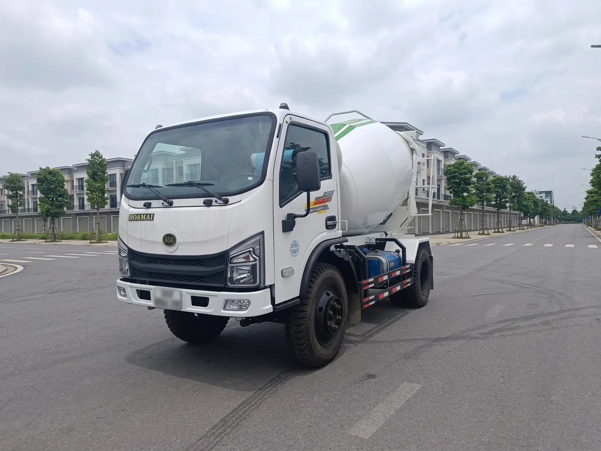 khao-sat-duong-vao-truoc-khi-chon-xe-tron-be-tong-hoa-mai