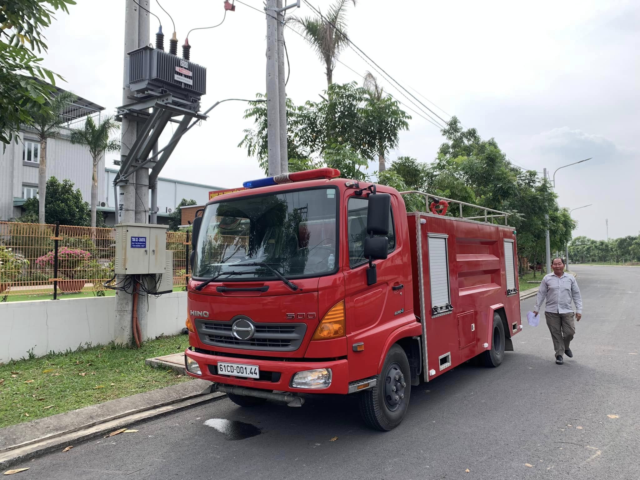 Xe Chữa Cháy 6 Khối Hino