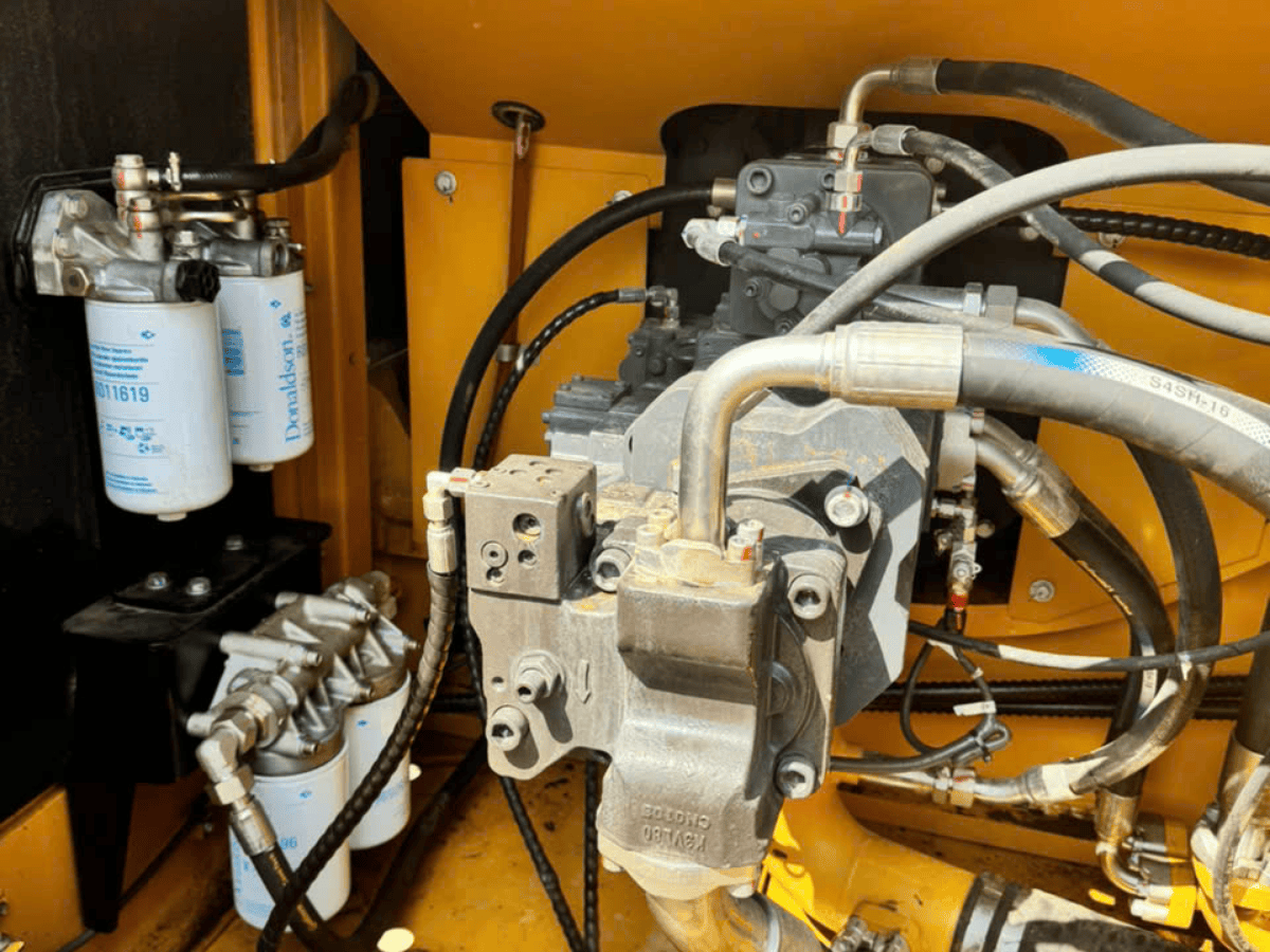 Động cơ Volvo Euro 5 trên máy khoan Sany SR235