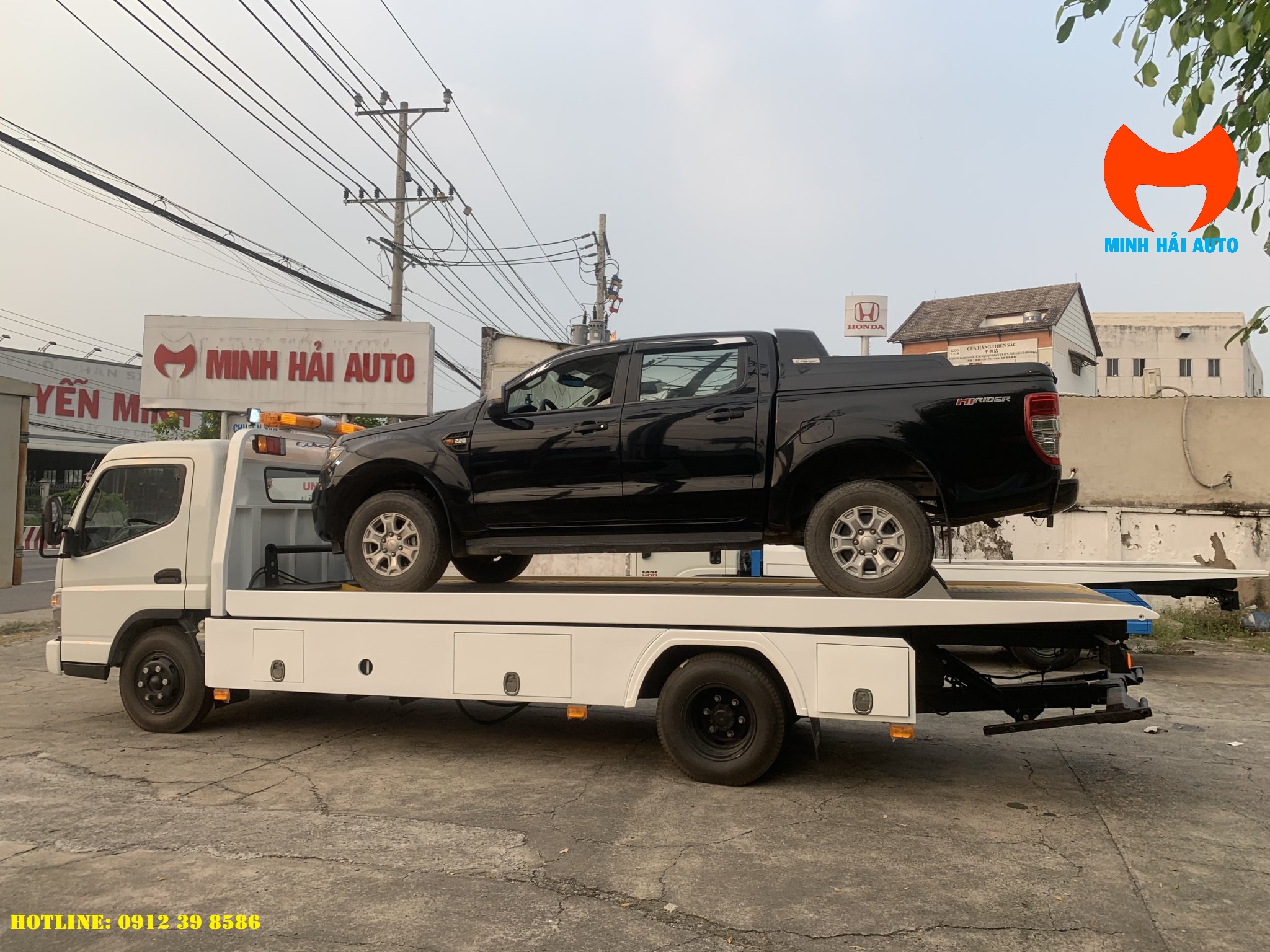 Xe Chở Xe Sàn Trượt Càng Kéo Fuso