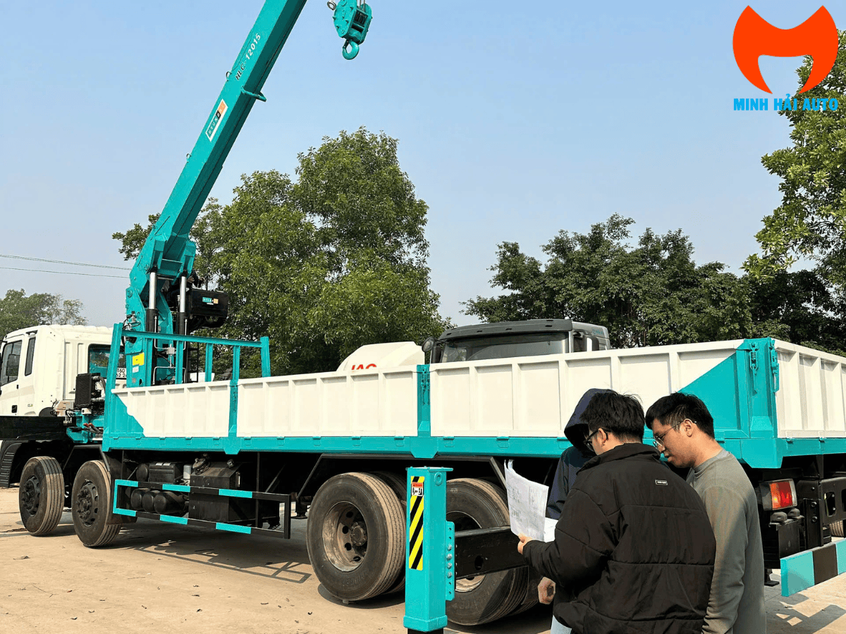 Biểu đồ tải trọng và hệ thống an toàn Hyundai Everdigm HLC-12015