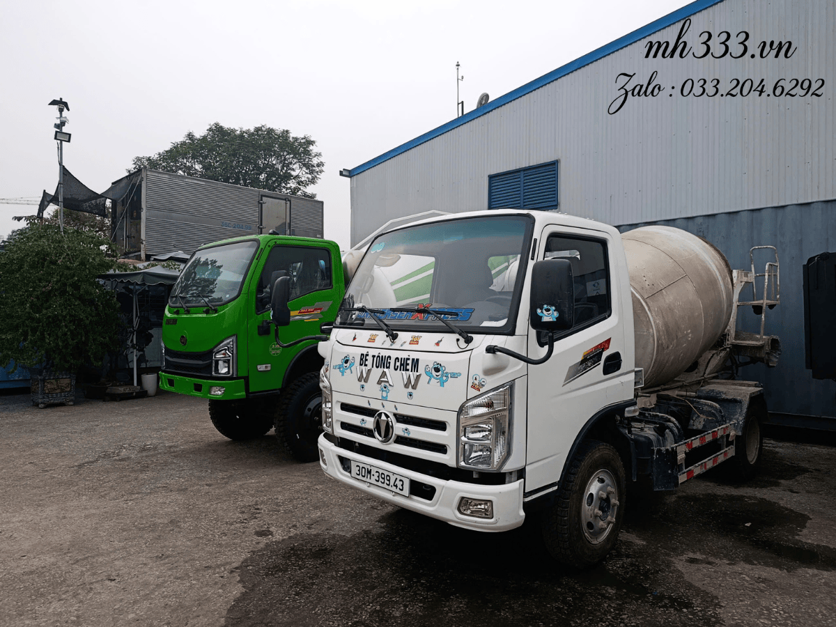 Bồn trộn bê tông WAW 2 khối và động cơ D25TCIE3 trên xe cũ đời 2024.