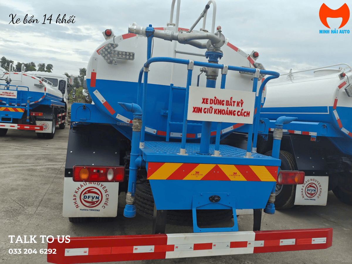 Cận cảnh hệ thống bép phun và súng phun cao áp của xe bồn 14 khối Dongfeng.