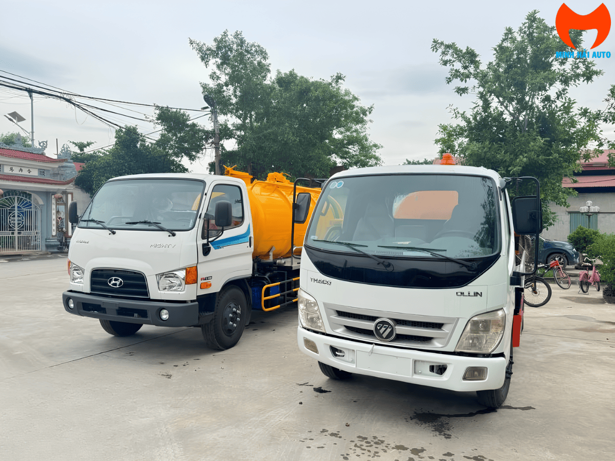 Cận cảnh hệ thống bơm chân không vòng nước công suất 18.5 Kw được lắp đặt trên xe hút chất thải 6 khối Hyundai Mighty W11S.