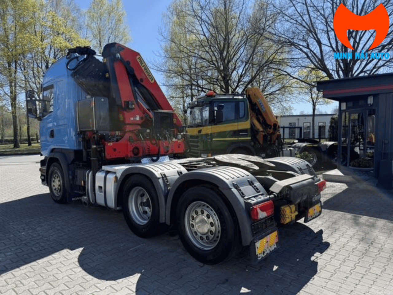 Cận cảnh cẩu gập Palfinger PK 26002 với sức nâng tối đa 8.9 tấn