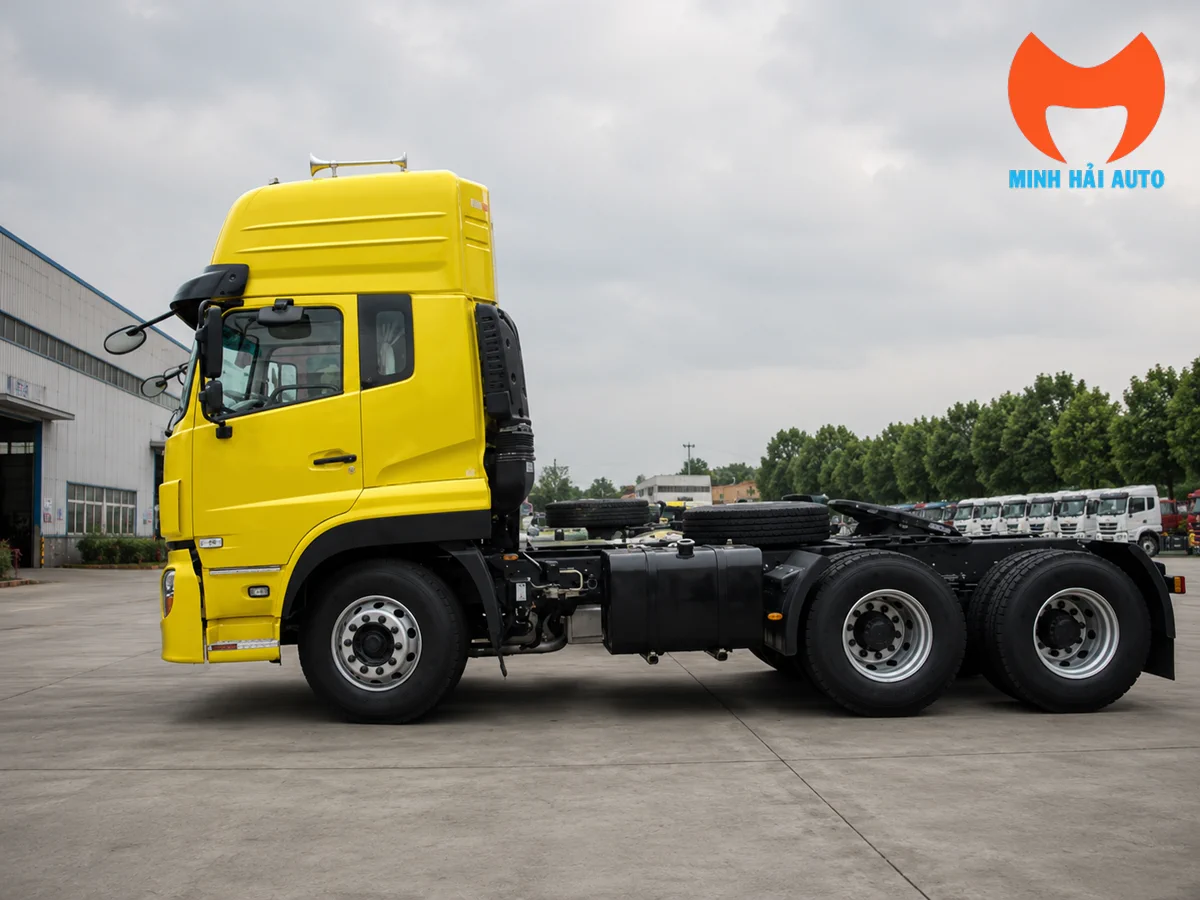 Ngoại thất đầu kéo Dongfeng L375 Euro 5 sản xuất 2026