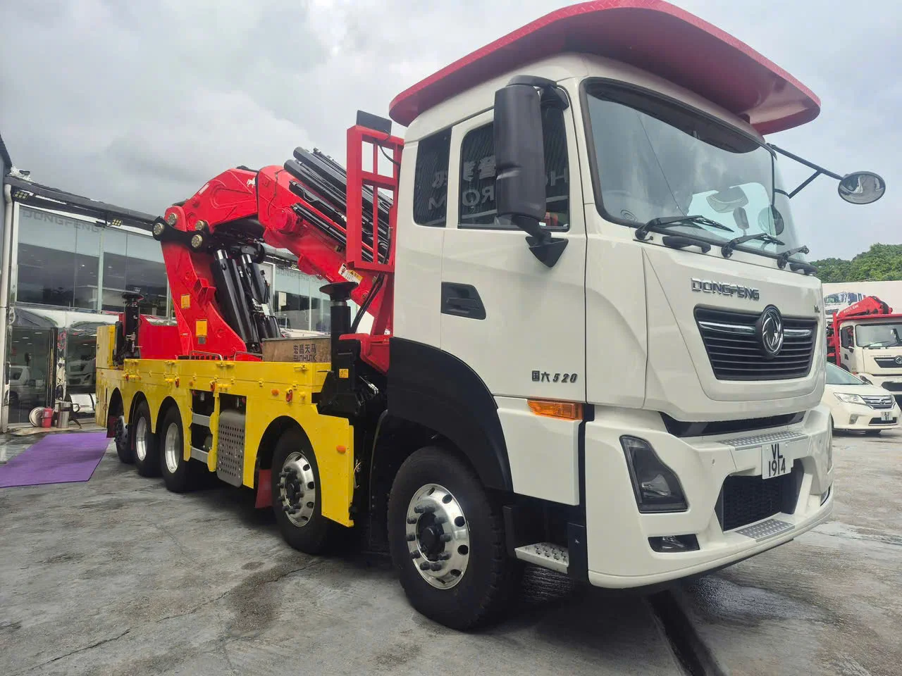 Cẩu SUNHUNK K2680 lắp trên nền Dongfeng Tianlong KL 520