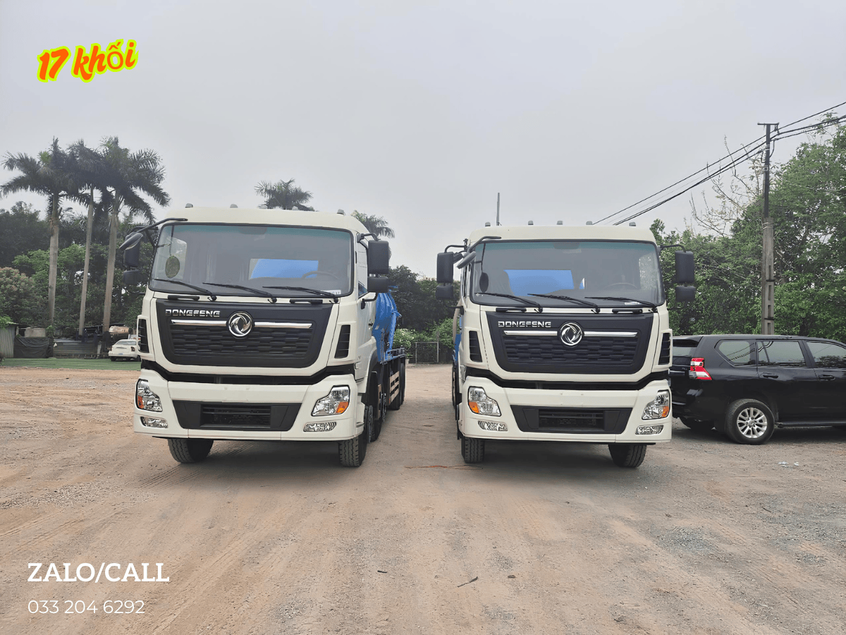 Đuôi xe hút bể phốt 17m3 Dongfeng với hệ thống nâng hạ thủy lực và van xả lớn.
