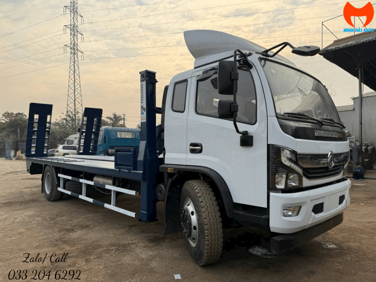 e phooc nâng đầu Dongfeng D8 sẵn sàng bàn giao tại đại lý xe nâng đầu Dongfeng Minh Hải.