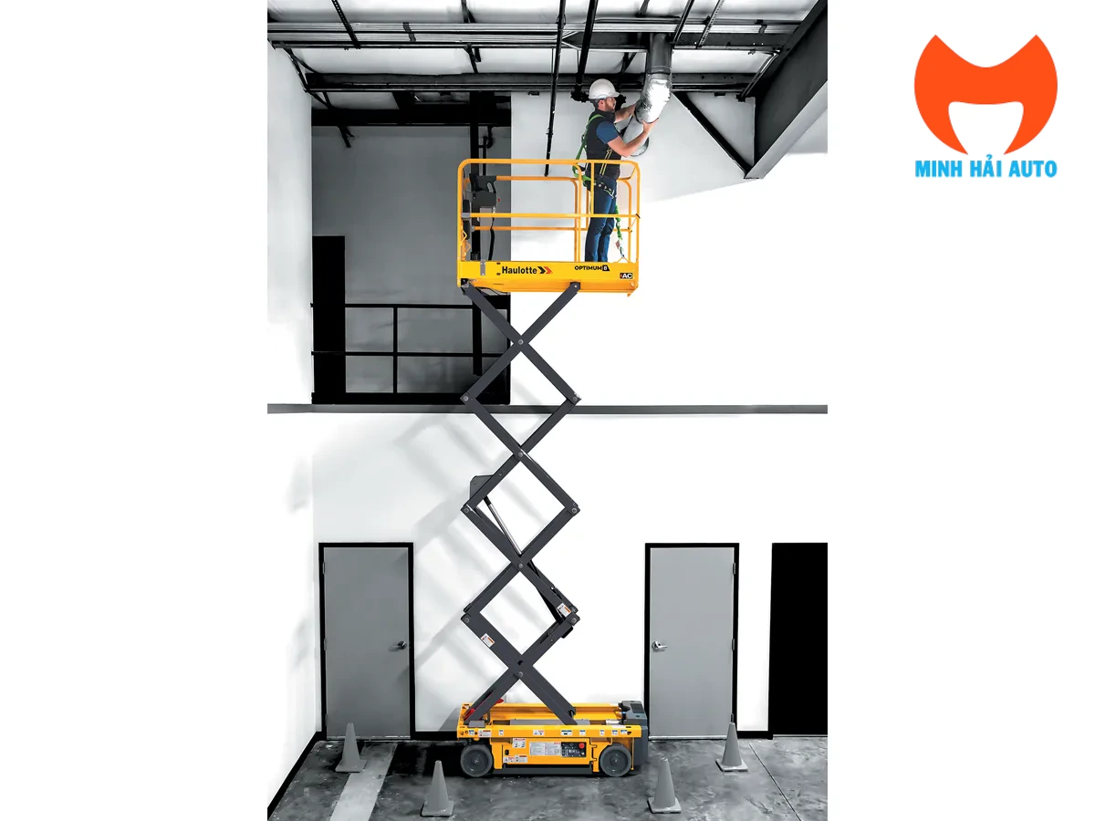Xe nâng người cắt kéo Haulotte OPTIMUM 8 nâng sàn trong nhà