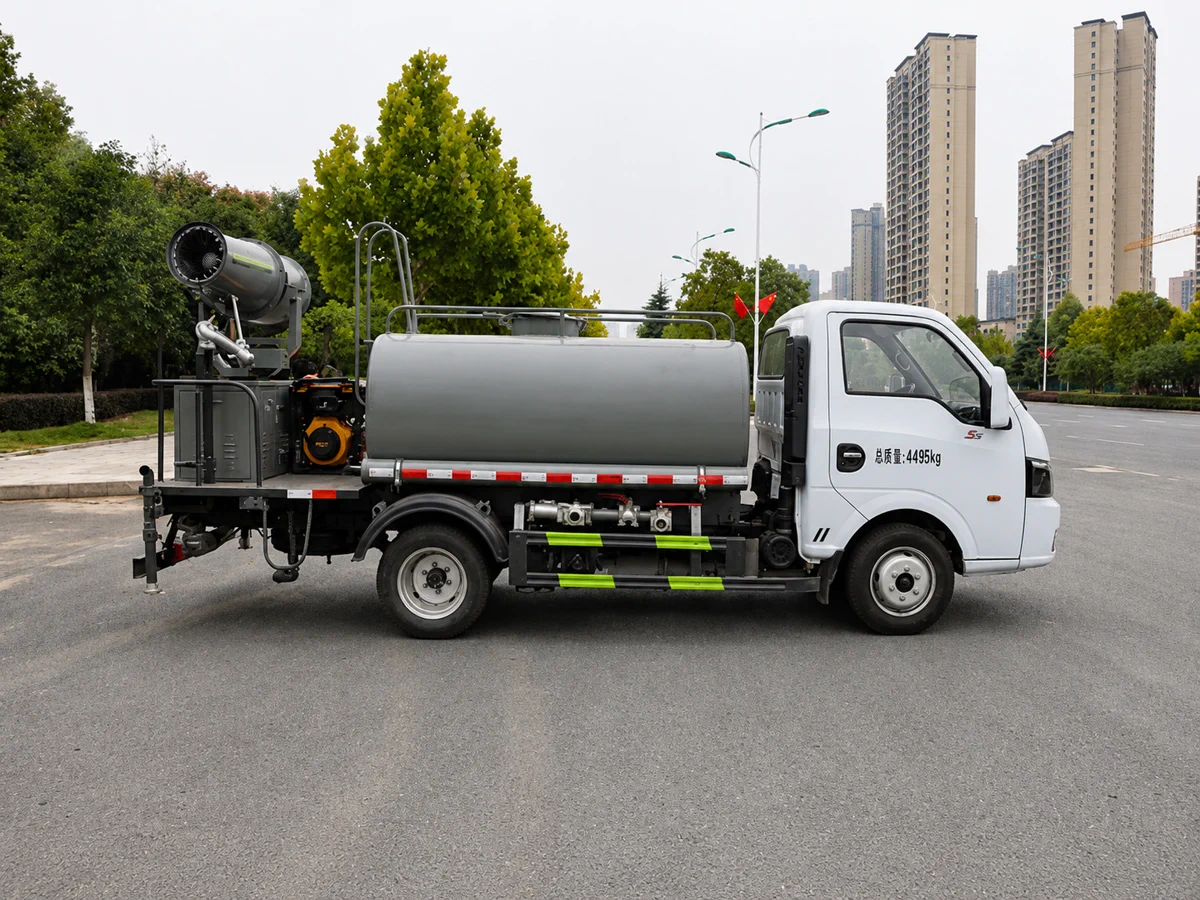 Hệ thống phun sương phun nước xe Dongfeng Tuyi 2.5 khối