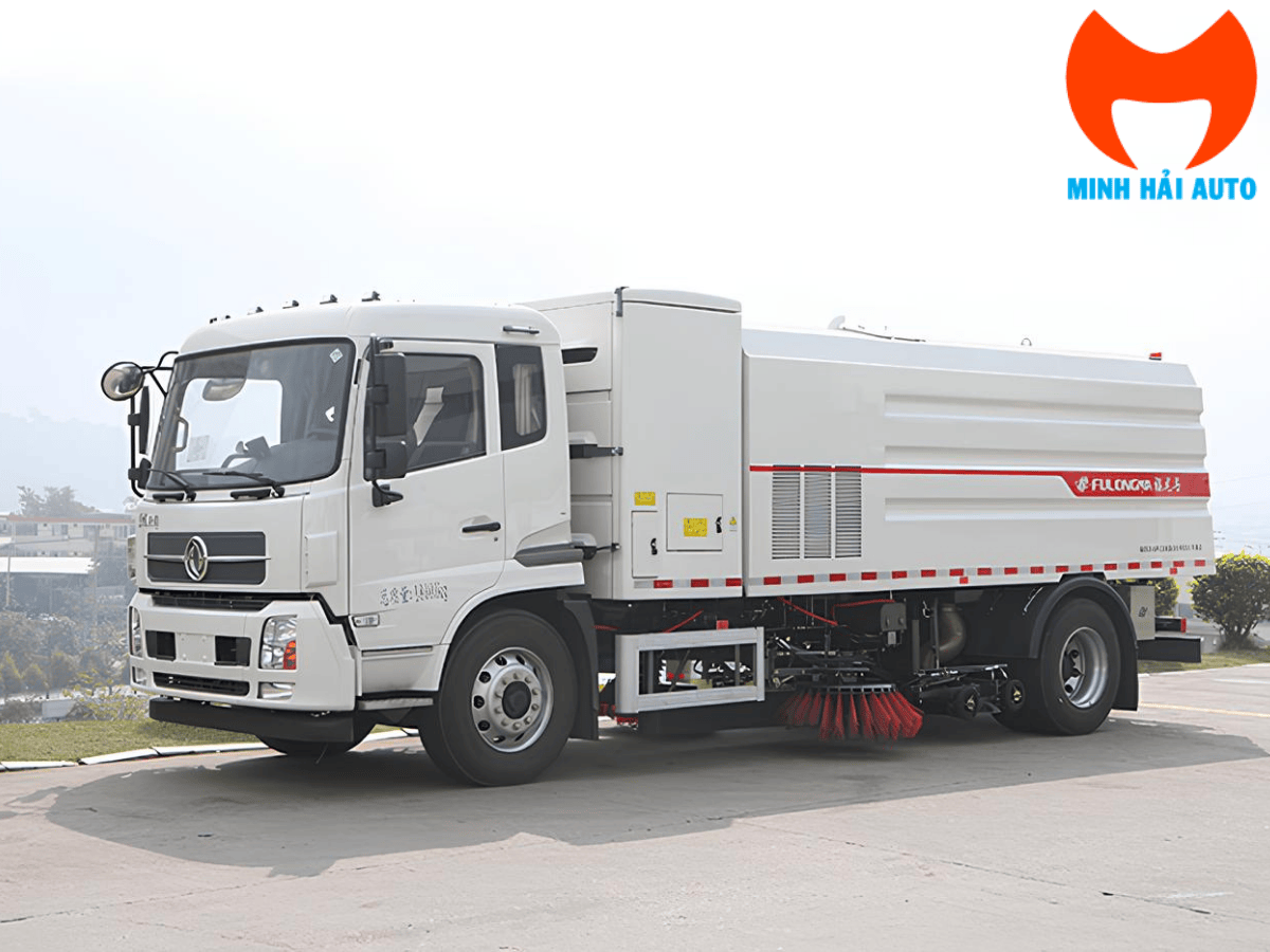 Hình ảnh tổng thể xe quét đường chạy điện 14 khối model FLM5181TXSDFBEV hiện đại