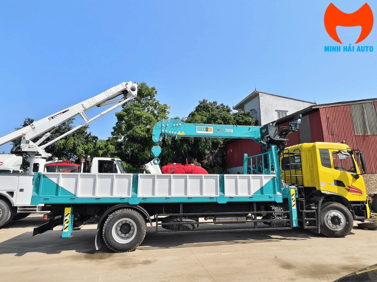 Khả năng bốc dỡ và lắp đặt vật tư nặng trực tiếp tại công trình điện lực