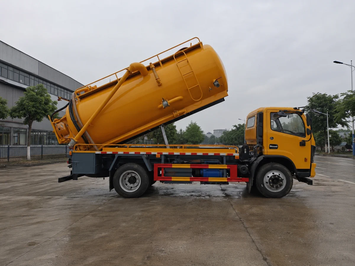 Khung gầm Dongfeng Dolica EQ1145SQ8CDC của xe rửa hút chất thải CL5141GQW6CC