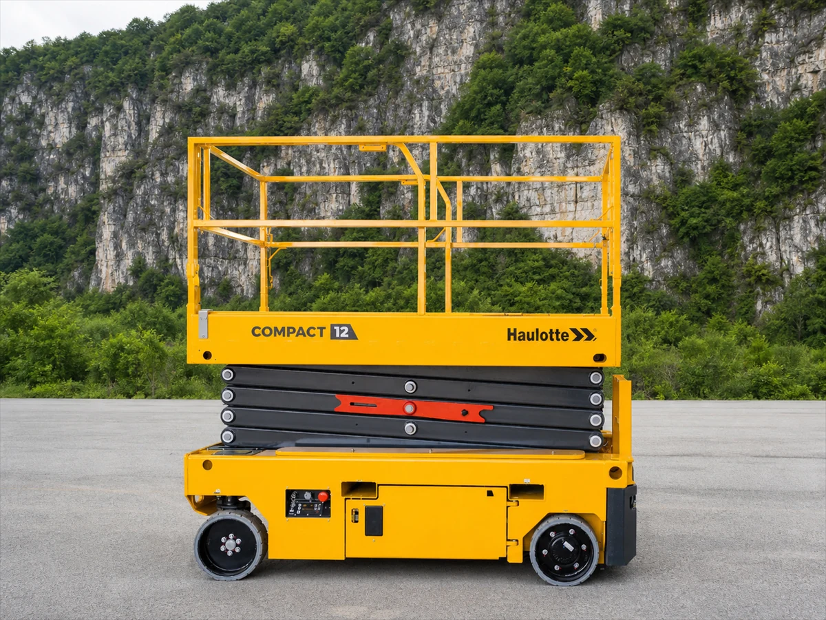 Kích thước xe nâng người cắt kéo 12m nhìn từ bên hông