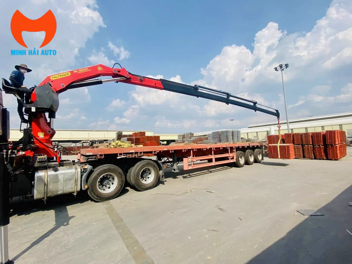 Kiểm tra cấu hình xe đầu kéo gắn cẩu