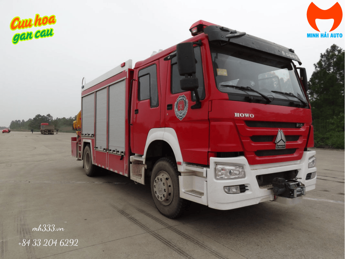 Minh Hải bàn giao xe chữa cháy