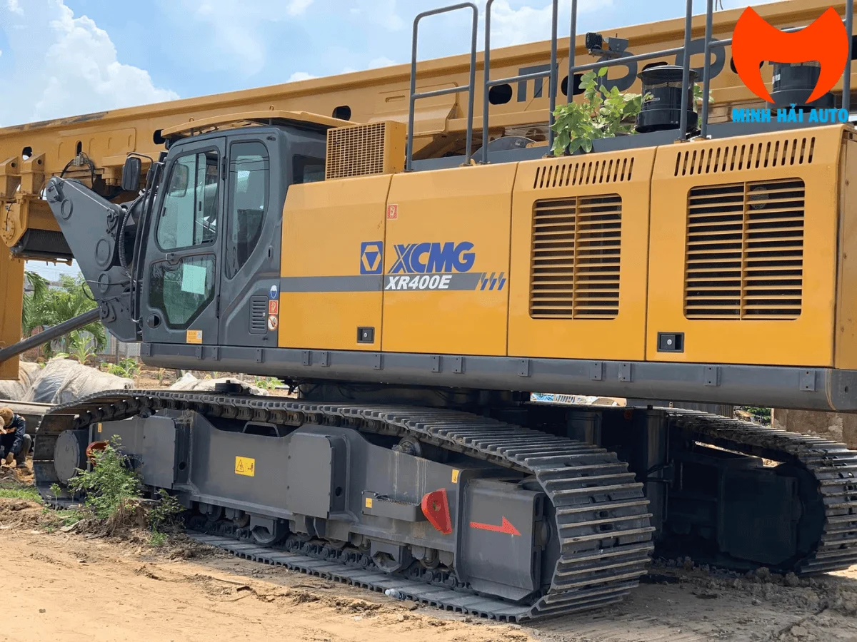 Cận cảnh mũi khoan của máy khoan cọc nhồi XCMG XR360