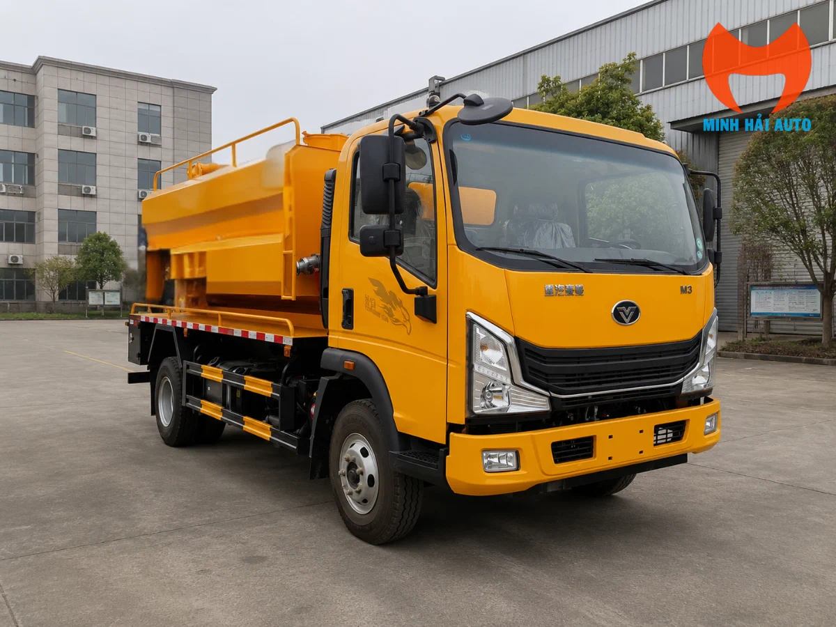 Xe hút chất thải Sinotruk Homan M3 8,44 khối nhìn tổng thể