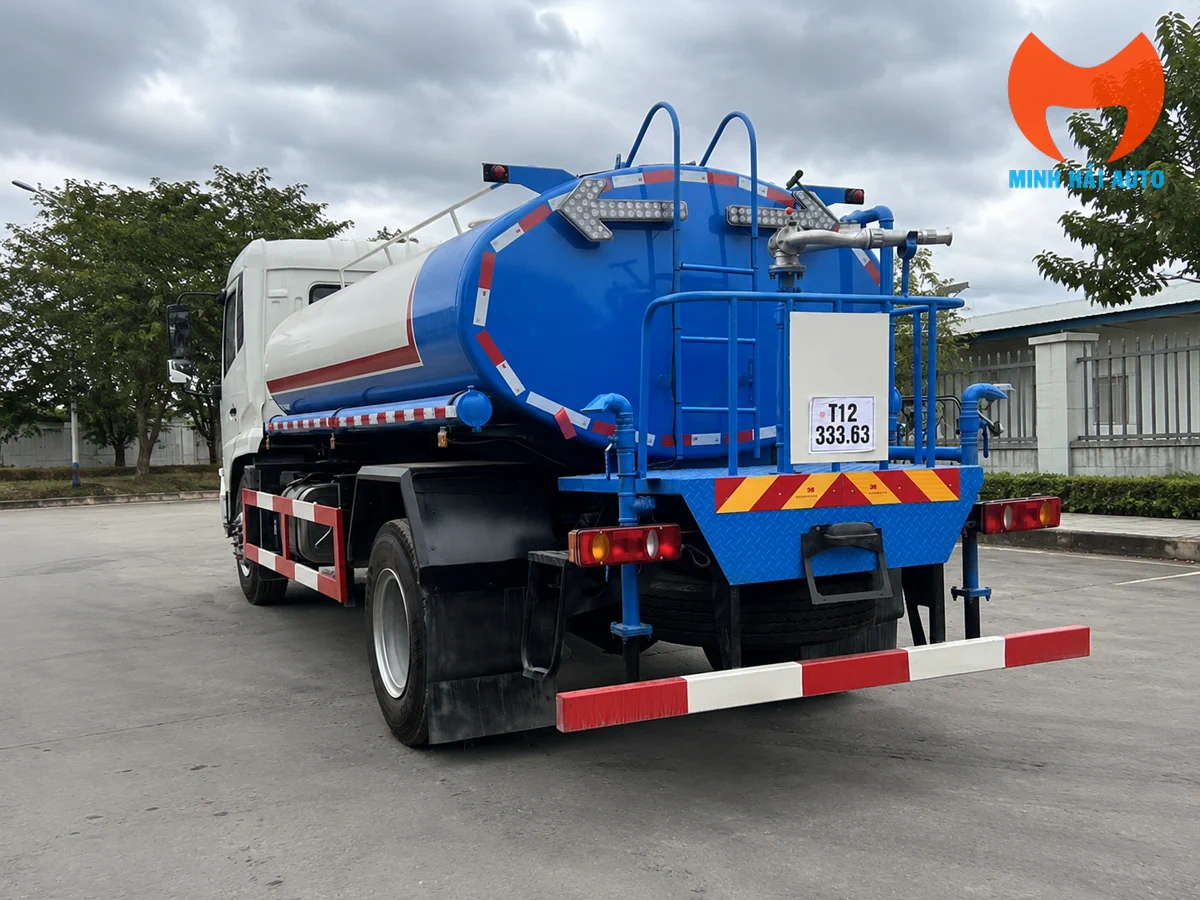 Súng phun sau và giàn phun dập bụi xe rửa đường 9 khối