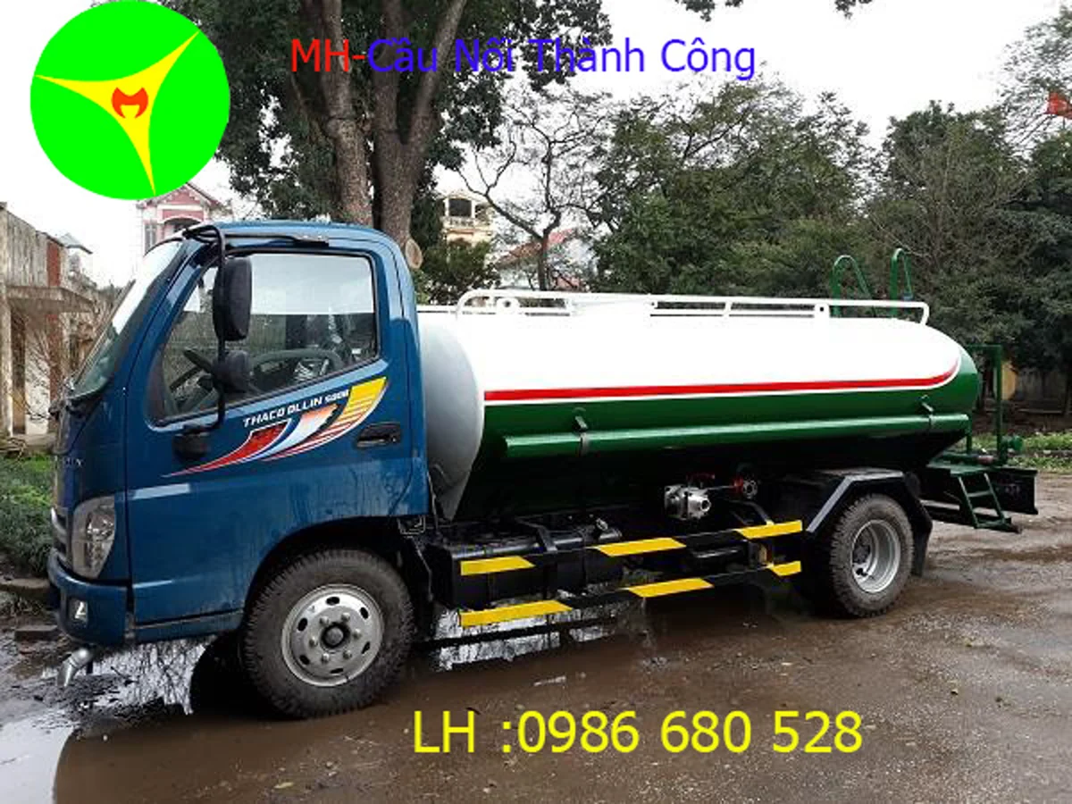 Xe rửa đường Thaco Ollin 500B nhìn ngang bên hông