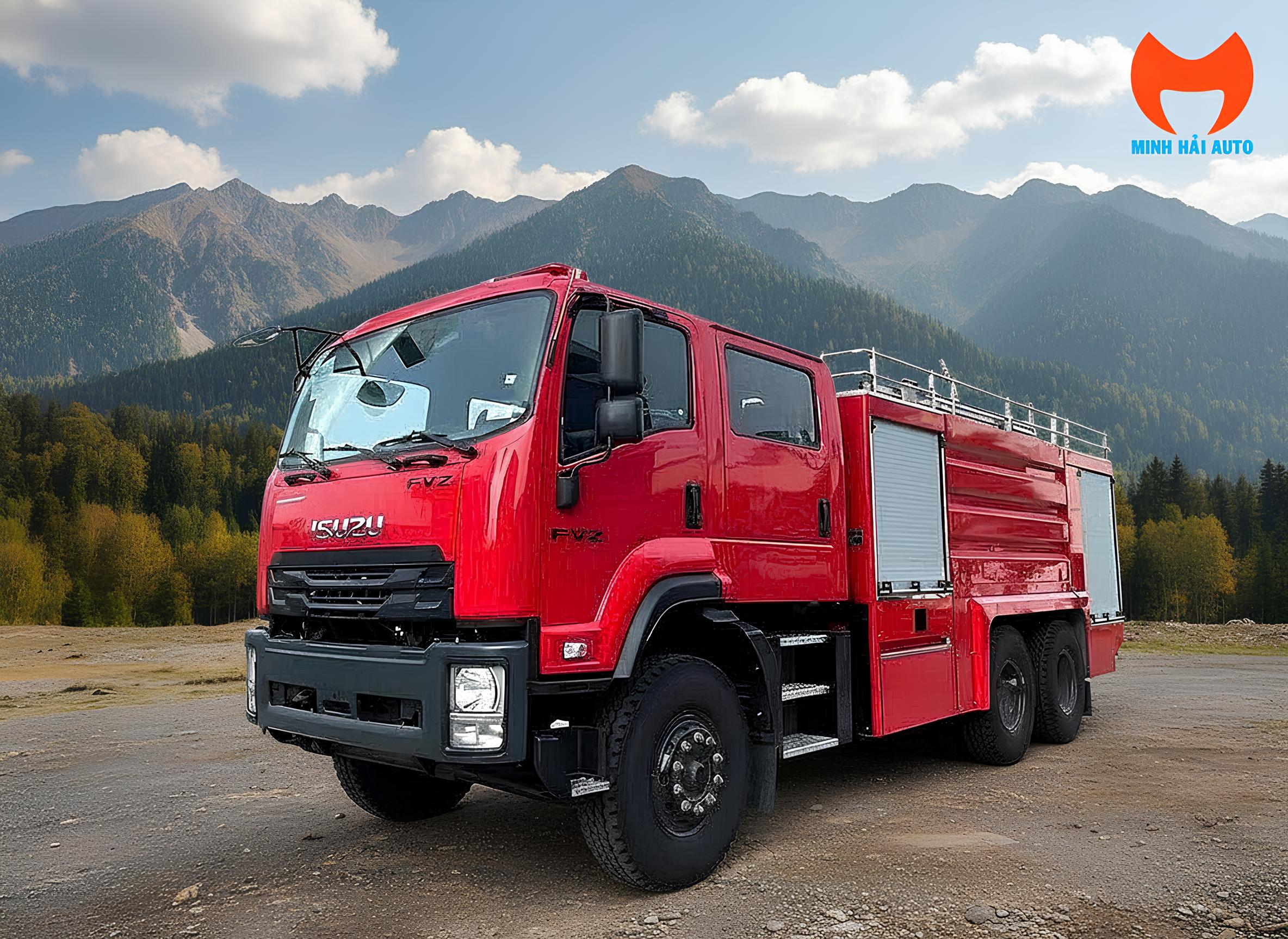 Toàn cảnh xe chữa cháy ISUZU 8 khối FVZ60QE5 chính hãng.