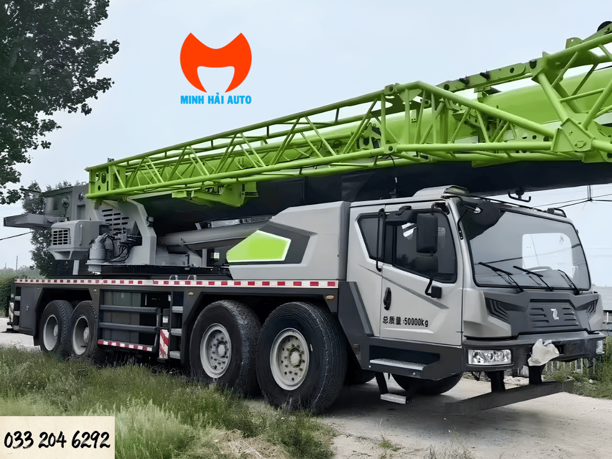Xe cẩu bánh lốp 80 tấn ZTC800H7 đời 2025 mới 100%.
