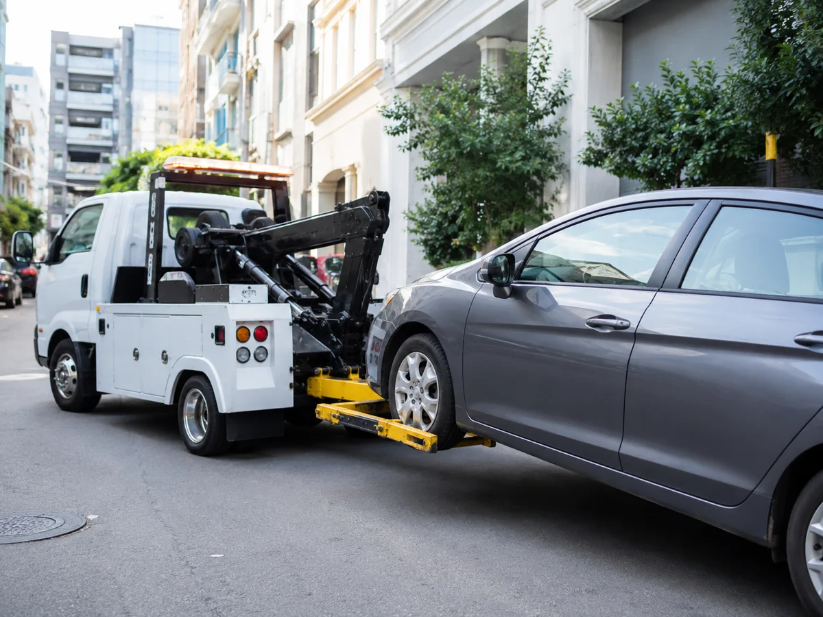 Xe cứu hộ càng kéo nâng bánh trước xe con