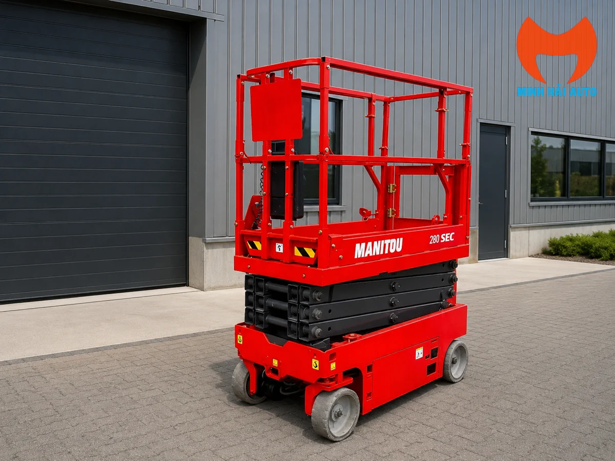 Xe nâng thang điện Manitou 78 SEC nhỏ gọn rộng 0,81m