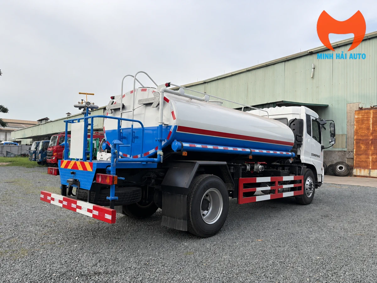 Bảng giá xe phun nước rửa đường 9 khối năm 2026