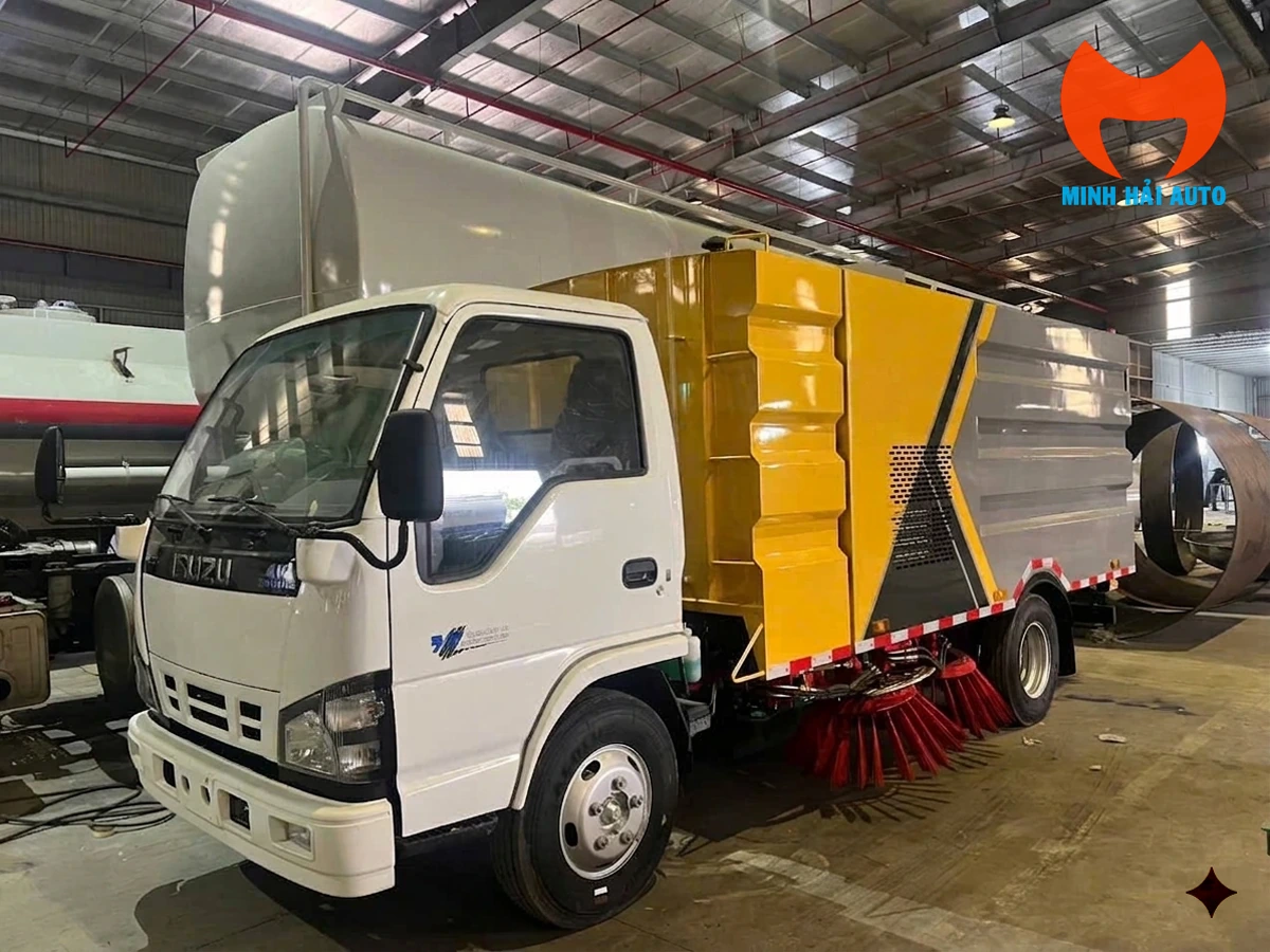 Xe quét đường góc nhìn ba phần tư phía trước
