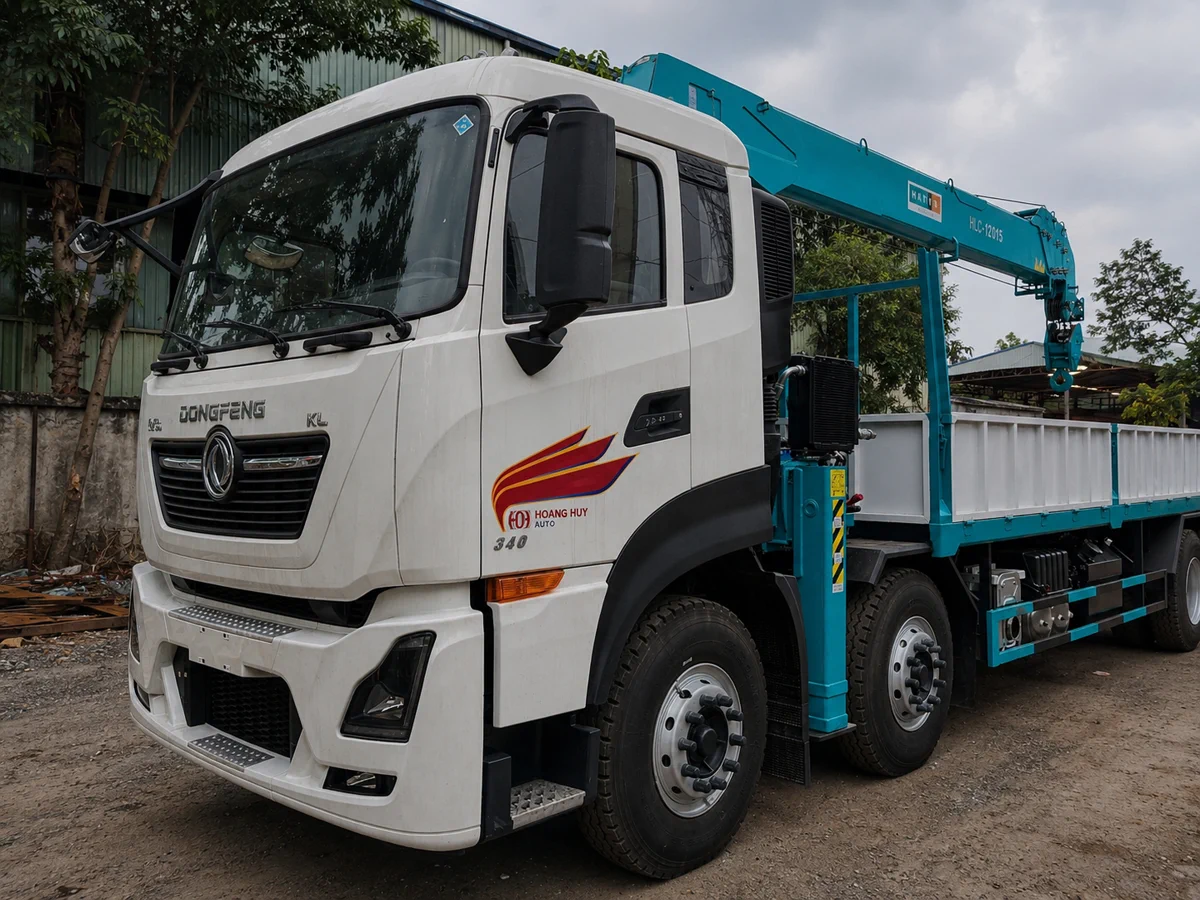Xe tải Dongfeng cẩu tự hành 12 tấn thùng hàng dài