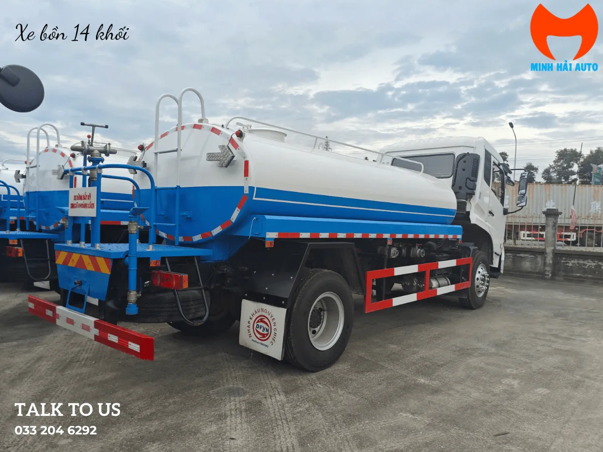 Xe bồn 14 khối Dongfeng chuẩn bị bàn giao tại bãi xe Minh Hải Auto