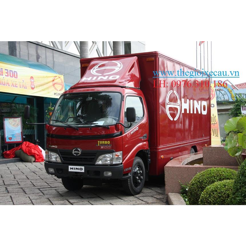 hino-wu352l-sat-xi-dai-4-5-tan-thung-dai-4-9-m