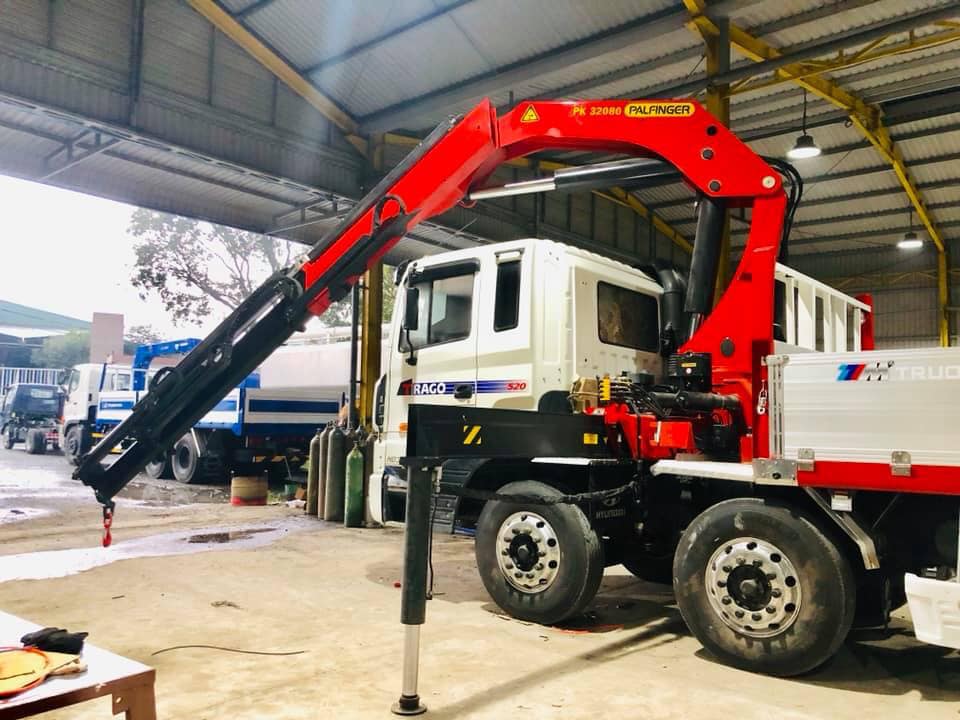 can-cau-gap-cau-robot