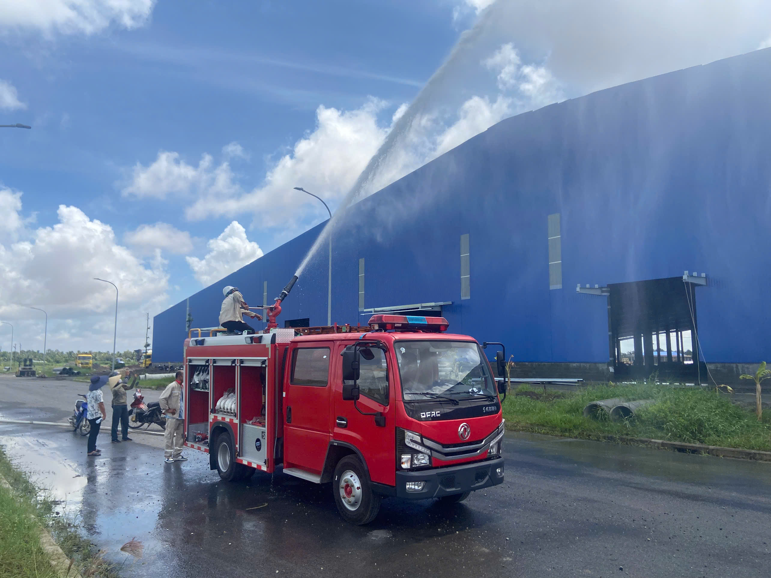 cung-ca-p-xe-cuu-hoa-xe-chua-chay