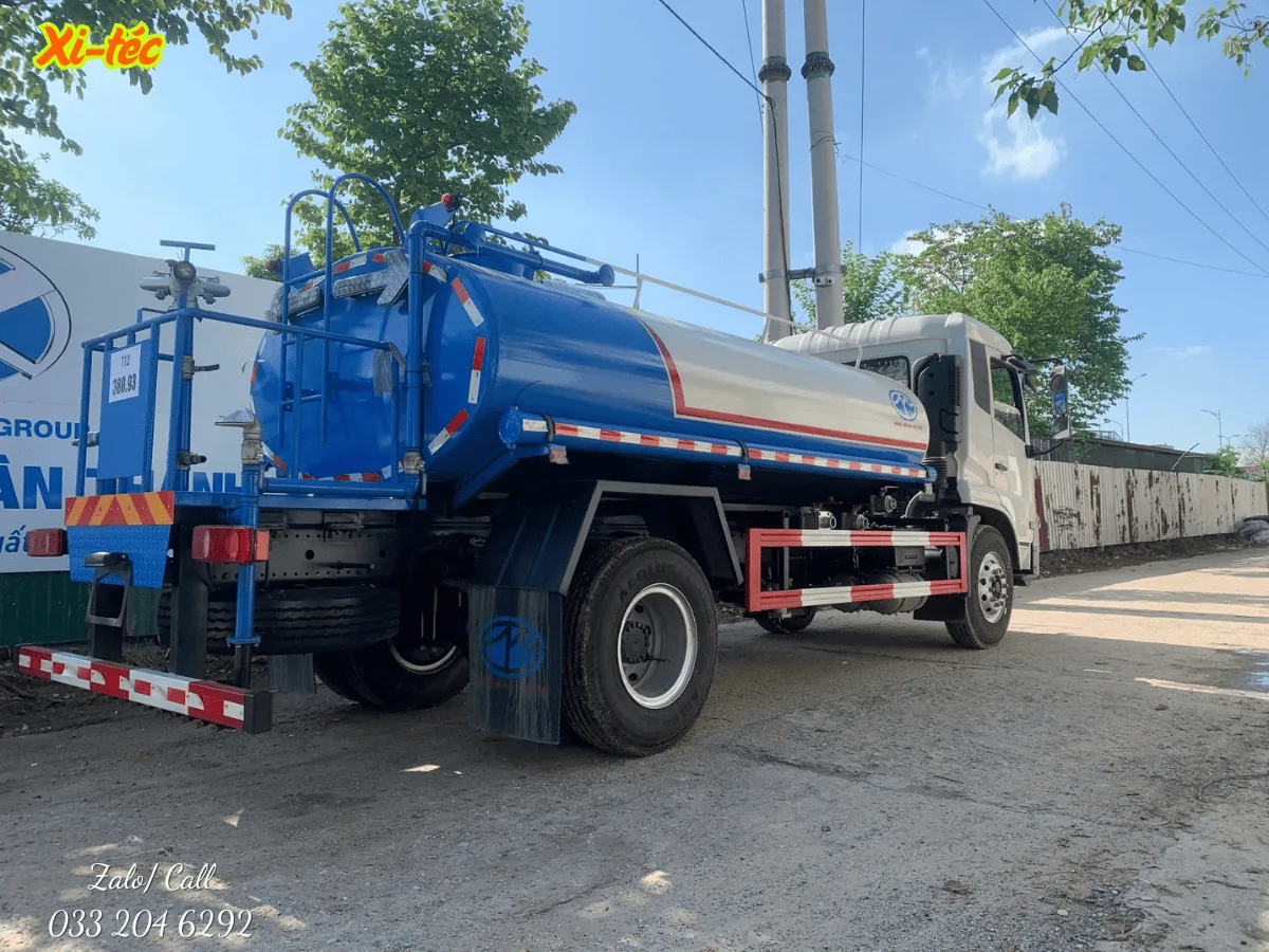 xe-phun-nuoc-rua-duong-dongfeng-6-5-khoi