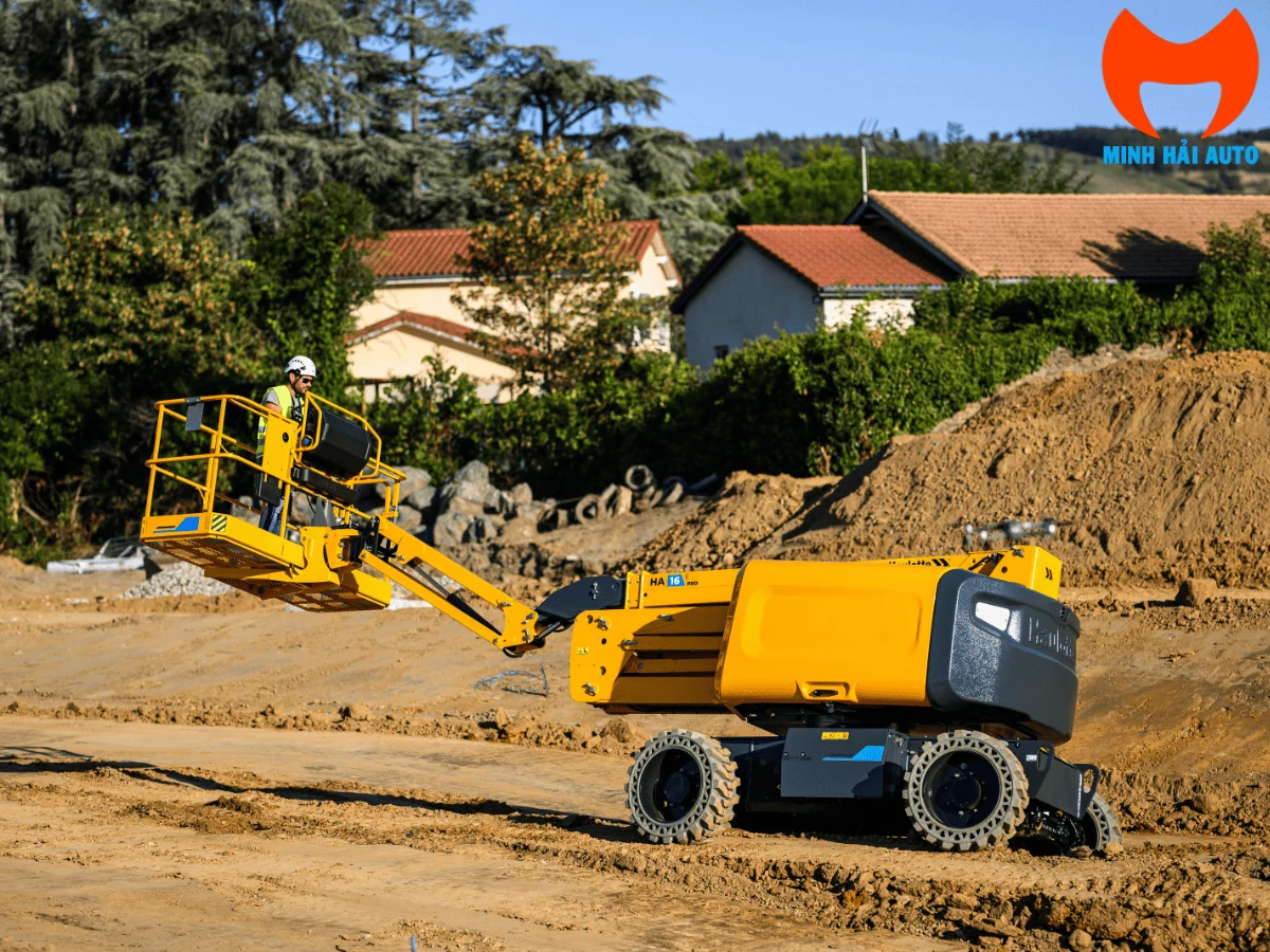 Xe Nâng Người Haulotte HA16 RTJ PRO Diesel 16m