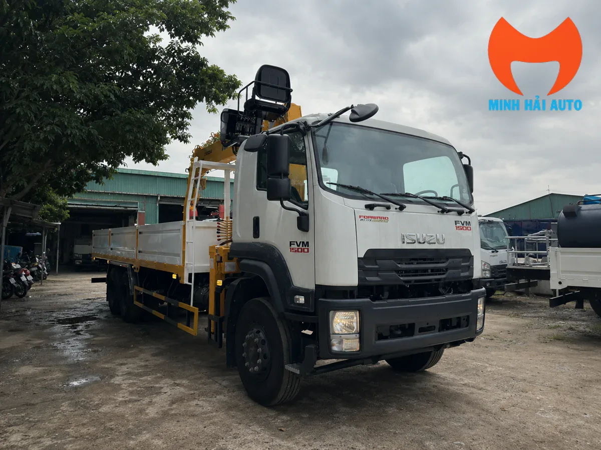 xe-tai-isuzu-fvm-gan-cau-soosan-8-tan-scs746l