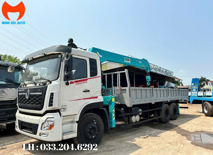 xe-cau-tu-hanh-8-tan-dongfeng-4-chan