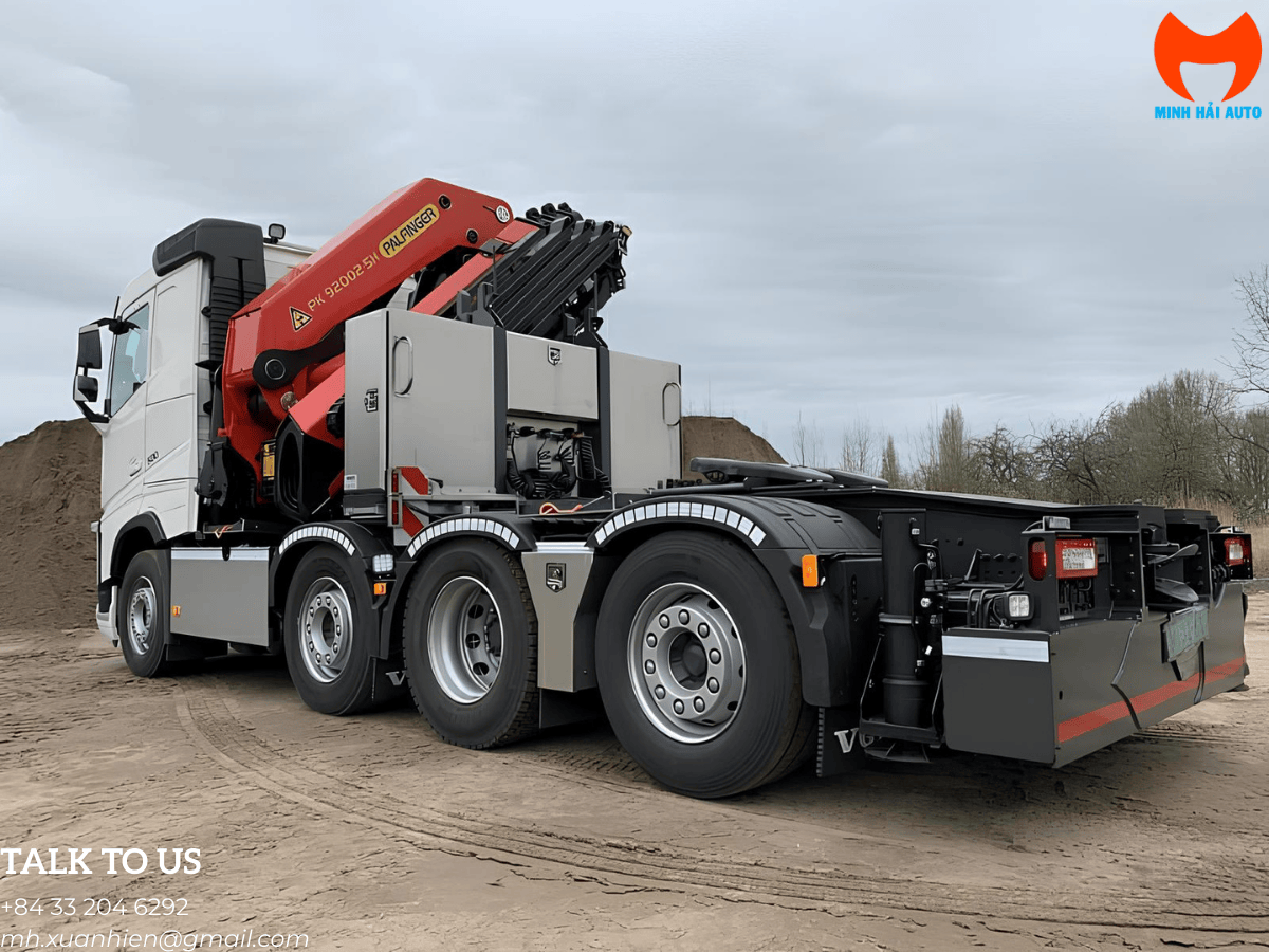 sieu-pham-cau-gap-khuc-robot-pk-300-tec-volvo-fh-500