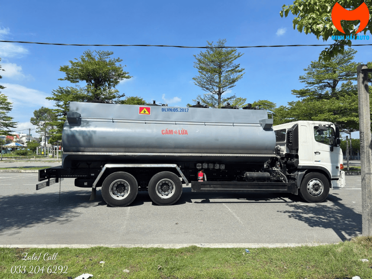 xe-bon-cho-xang-dau-20-khoi-hino-fl-an-toan-hieu-qua
