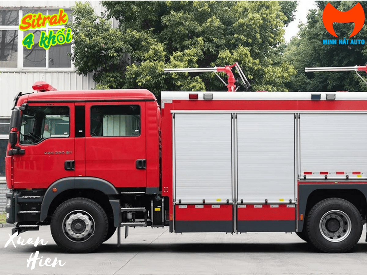 Thân xe và khoang thiết bị xe chữa cháy bột Sitrak nhìn ngang