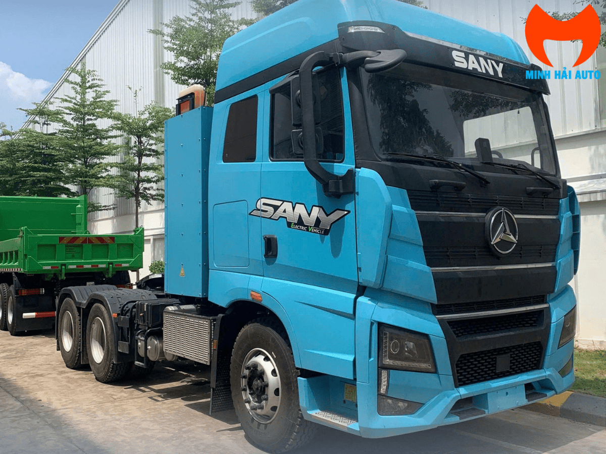 Xe đầu kéo điện Sany vận hành thực tế