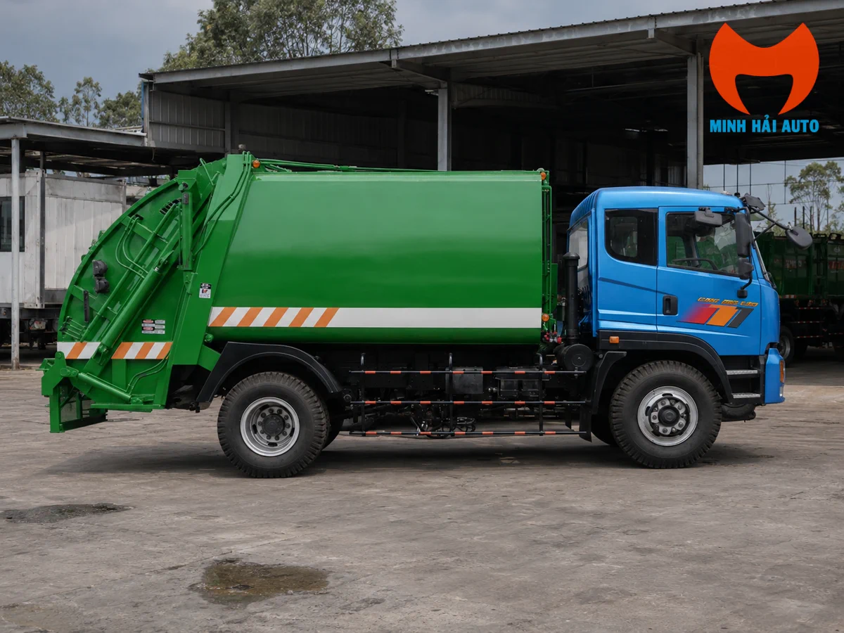 Xe cuốn ép rác 12m3 Hino nhìn ngang