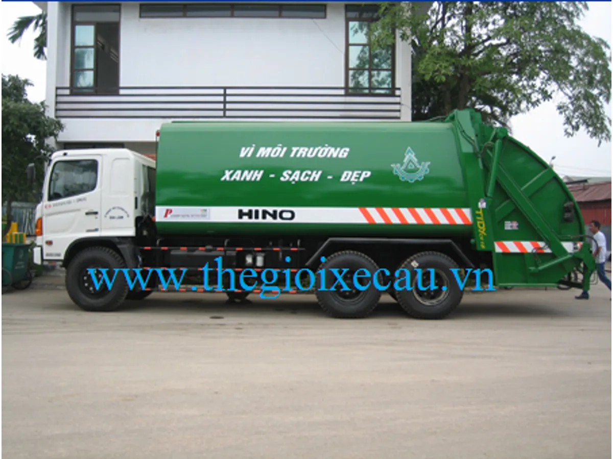 Xe cuốn ép rác Hino FM thùng 14 khối nhìn ngang